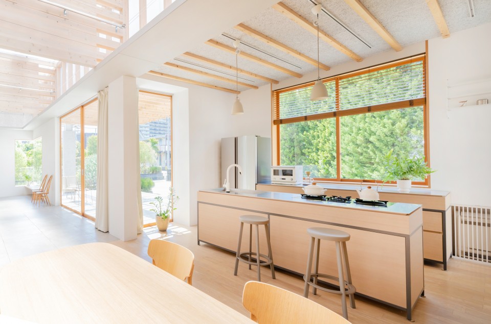 pixta_121168902_M-960x639